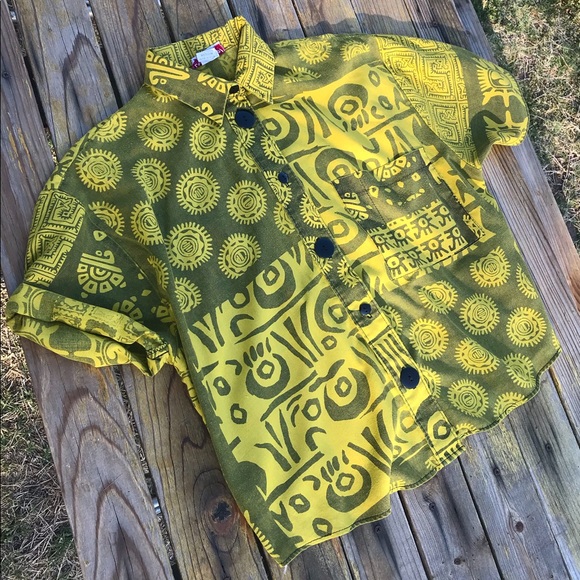 Live It Up Short Sleeve Button Up - Picture 1 of 4